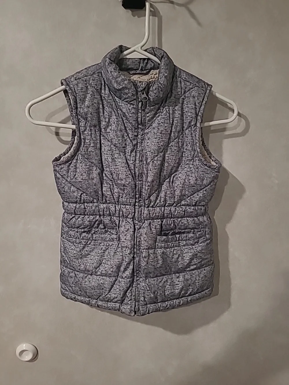 Quilted Sleeveless Puffer Vest - Light Heather Gray